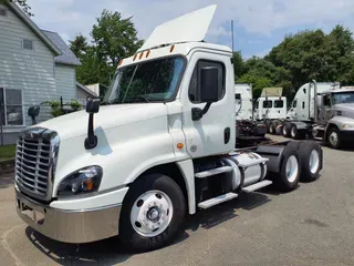 2019 FREIGHTLINER/MERCEDES CASCADIA 125