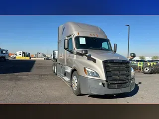 2024 Freightliner Cascadia 126