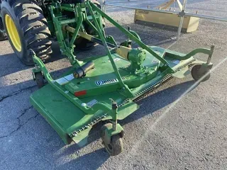 2016 John Deere GM2084R