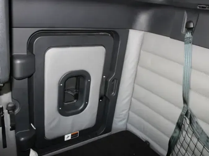 2021 FREIGHTLINER CA126