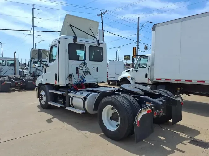 2020 FREIGHTLINER/MERCEDES NEW CASCADIA 116ecb2bce56247627cb7135d0c3007ede1