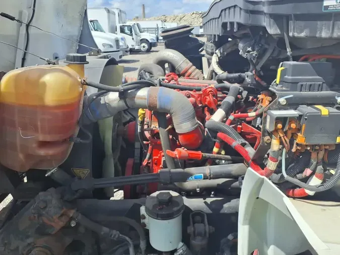 2019 NAVISTAR INTERNATIONAL 4300