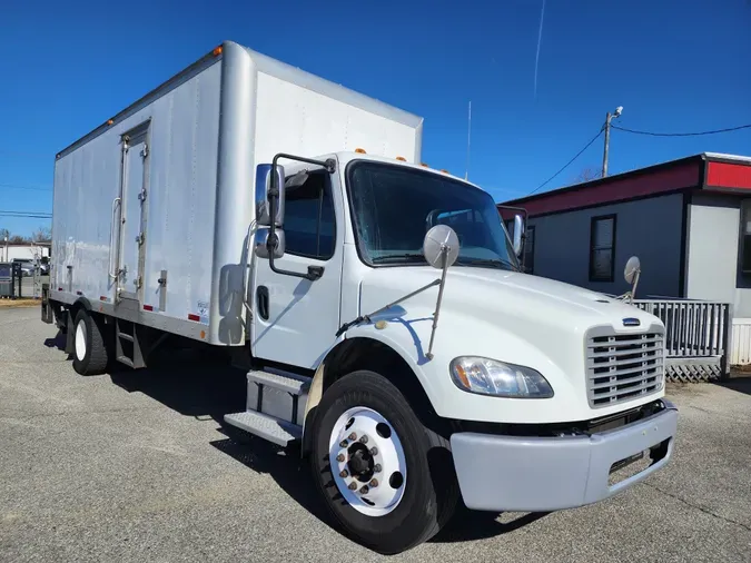 2018 FREIGHTLINER/MERCEDES M2 106