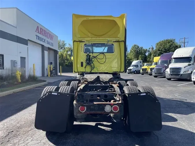 2018 INTERNATIONAL RH613