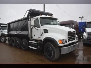 2007 MACK GRANITE CV713