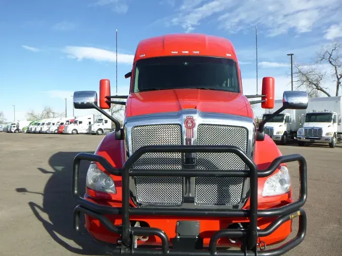 2021 Kenworth T680ecbc245351d193281dd6e5961979fb01