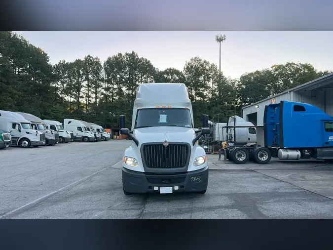2022 International LT