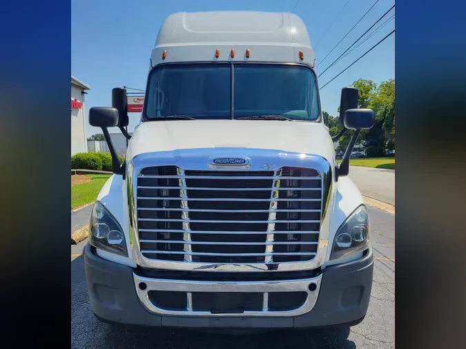 2019 FREIGHTLINER CASCADIA 125