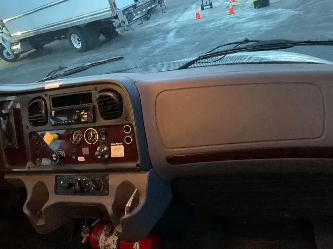 2019 Freightliner M2