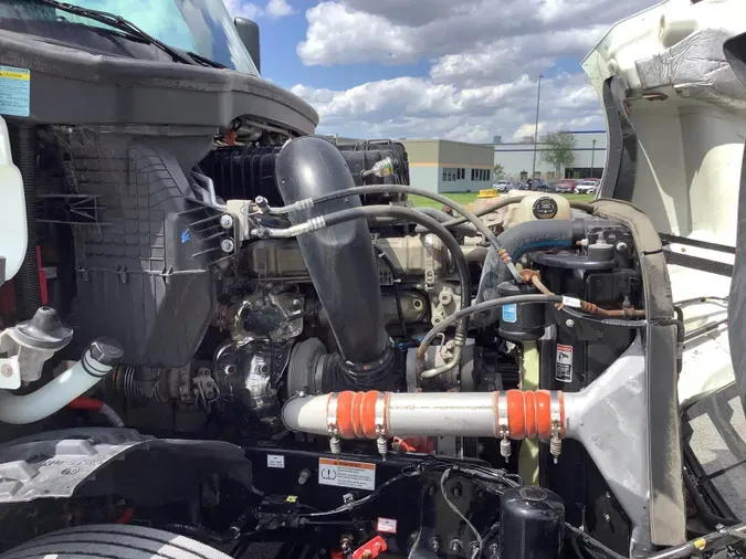 2022 Freightliner Cascadia 126