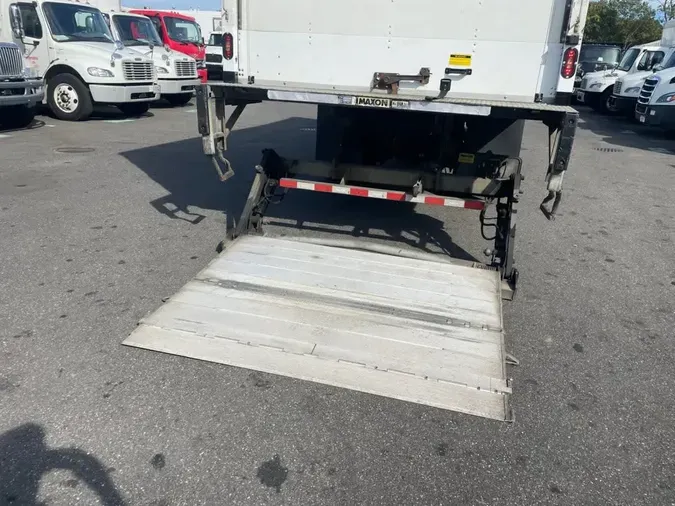 2018 FREIGHTLINER/MERCEDES M2 106