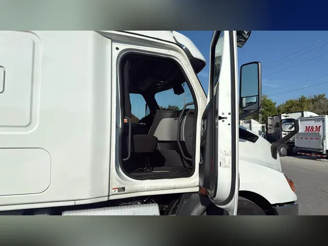 2022 Freightliner Cascadia 126ecd122773415f92fb1f267642ab3ac28