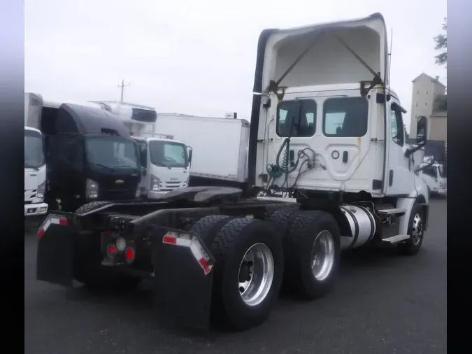 2020 FREIGHTLINER NEW CASCADIA PX12664