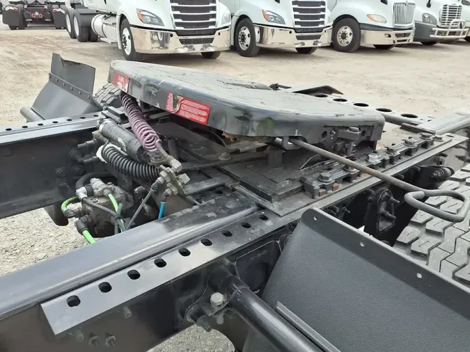 2020 NAVISTAR INTERNATIONAL RH613 DAYCAB S/A