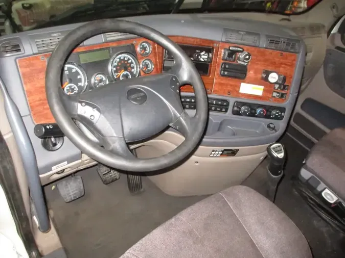 2020 FREIGHTLINER/MERCEDES CASCADIA 125