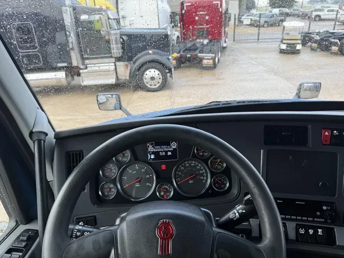 2022 Kenworth T680