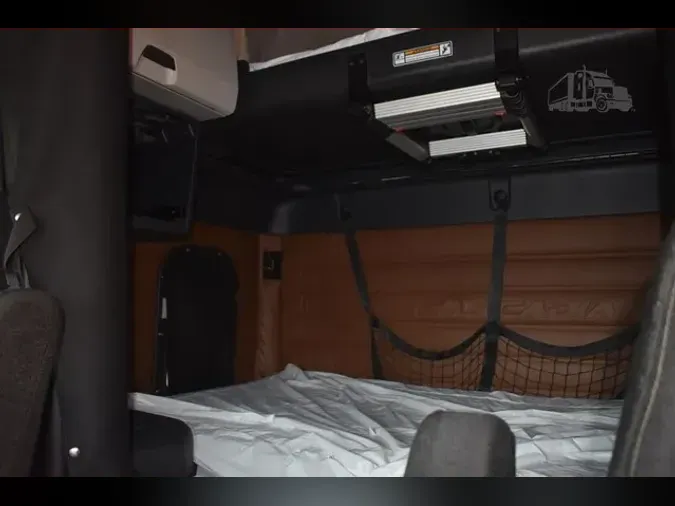 2019 FREIGHTLINER CASCADIA 113 EVOLUTION