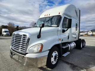 2020 FREIGHTLINER/MERCEDES CASCADIA 125