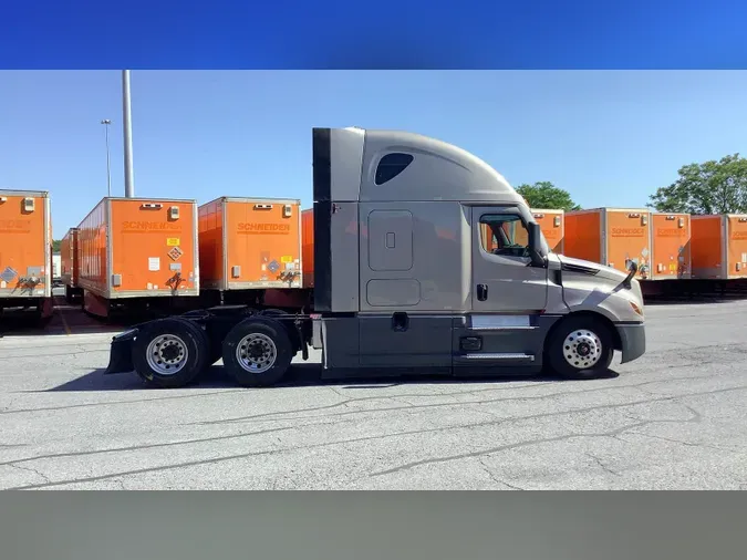 2024 Freightliner Cascadia 126eceada273b505558f9c9b304a518a828