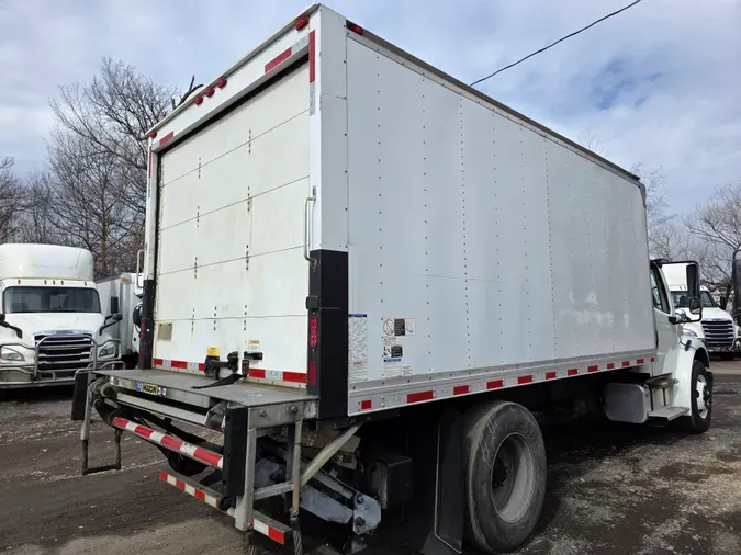 2018 FREIGHTLINER/MERCEDES M2 106