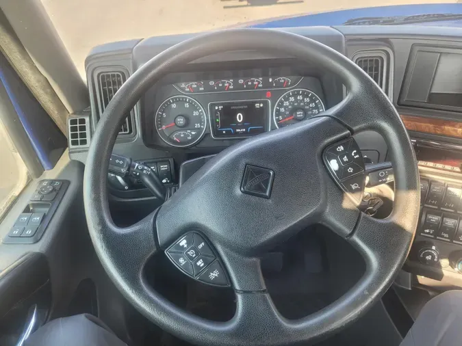 2021 International LT625