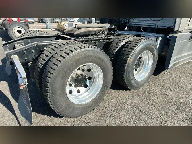 2024 Freightliner Cascadia 126