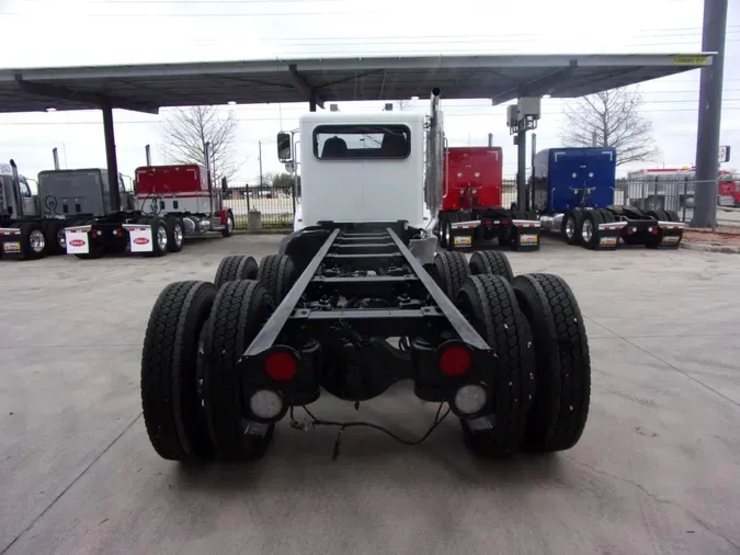 2019 Peterbilt 348ecf65c2a4d472c4de259484cb0aa9699