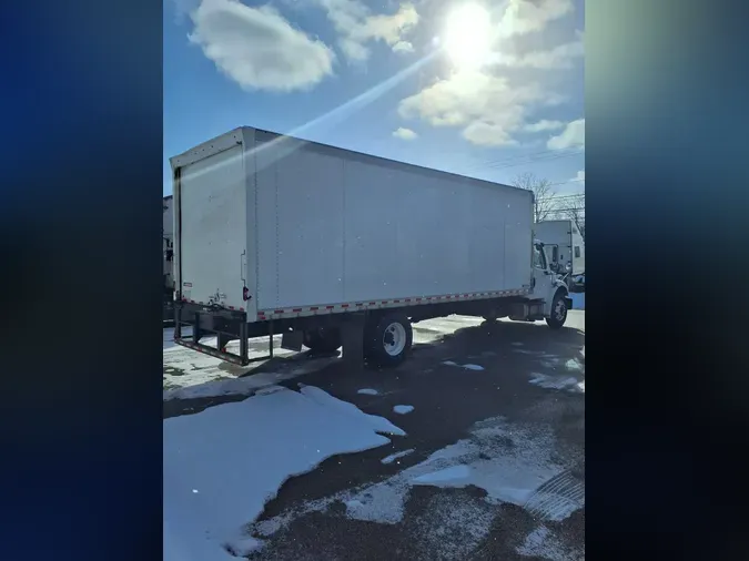2022 FREIGHTLINER/MERCEDES M2 106