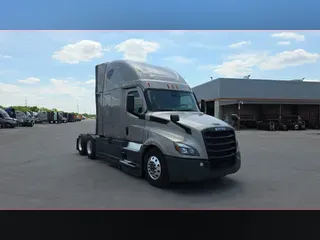 2024 Freightliner Cascadia 126