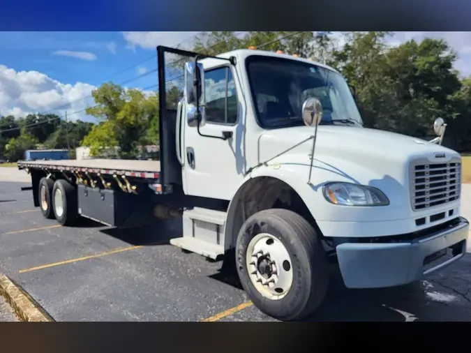 2016 FREIGHTLINER M2 106