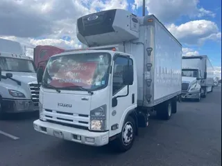 2017 ISUZU NRR