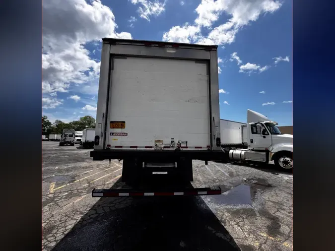 2019 FREIGHTLINER M2 106