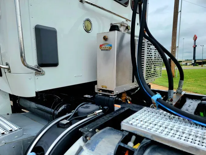 2020 Peterbilt 567ecfe19aa72523038afa3f83d346cc675