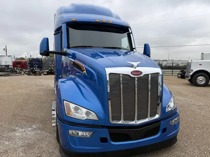 2023 Peterbilt 579ed01804c7246021b911c22bcfe65b1e0