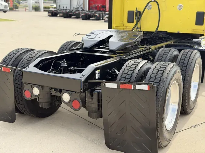 2022 Peterbilt 579ed0189068b71ea105b5c028d182e93c0