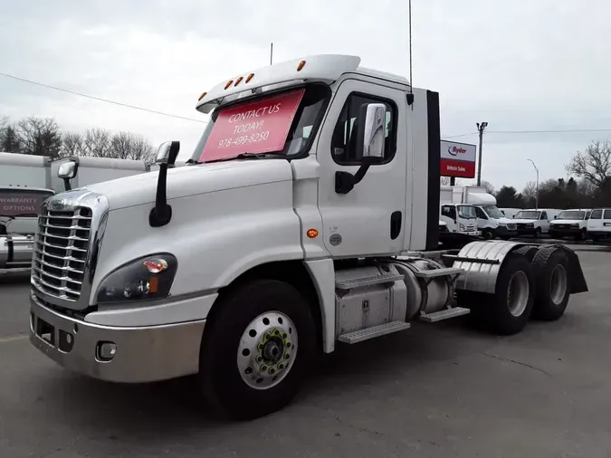 2019 FREIGHTLINER/MERCEDES CASCADIA 125