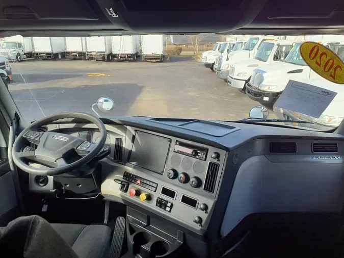 2020 FREIGHTLINER/MERCEDES NEW CASCADIA PX12664