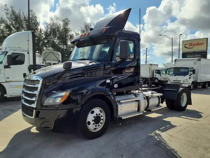 2019 FREIGHTLINER/MERCEDES NEW CASCADIA 126ed0ae06b64368d7433e097f47c1dbdc2