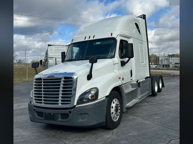 2019 FREIGHTLINER CASCADIA