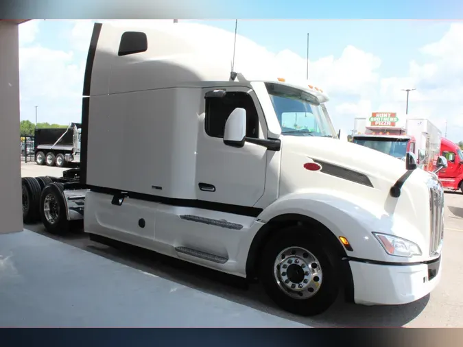 2024 Peterbilt 579ed0cca80a8d9c6326de43539b1f22304
