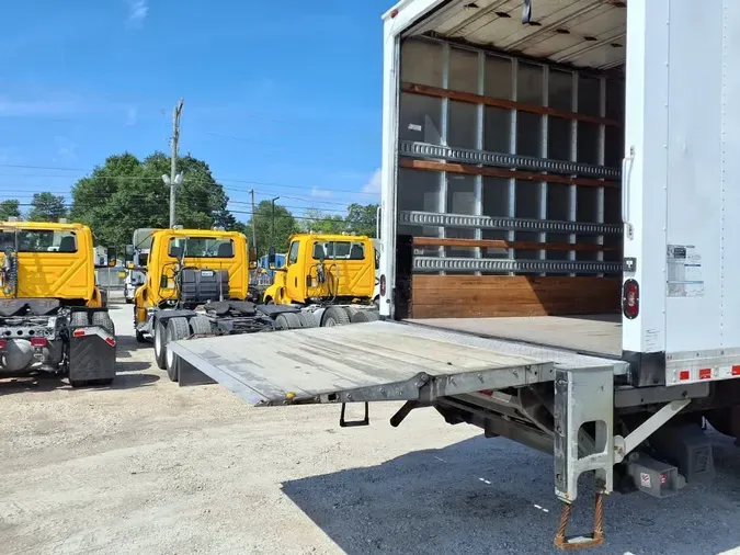 2020 NAVISTAR INTERNATIONAL MV607 (4X2)