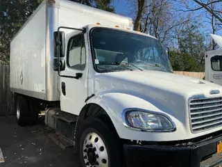 2015 FREIGHTLINER M2