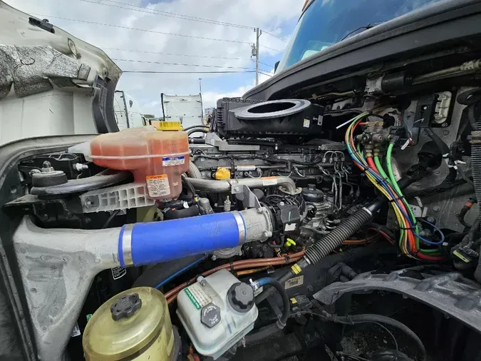2021 FREIGHTLINER CASCADIA CA126