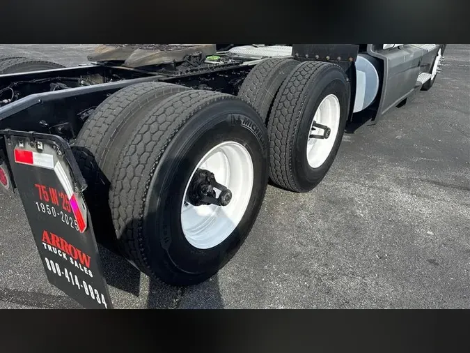 2022 INTERNATIONAL LT625