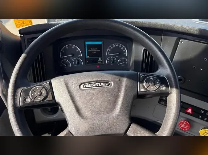 2022 FREIGHTLINER CA126