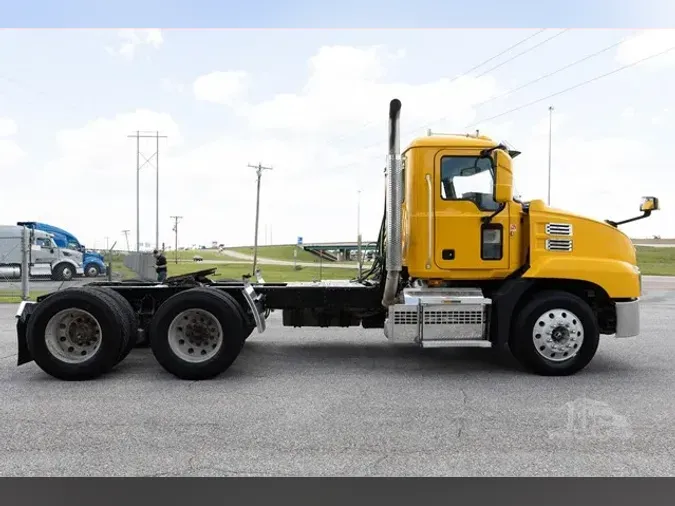 2019 MACK ANTHEM 64T