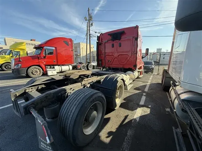2017 FREIGHTLINER CASCADIA