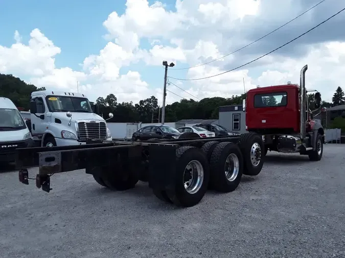 2017 MACK TRUCKS, INC. GU803