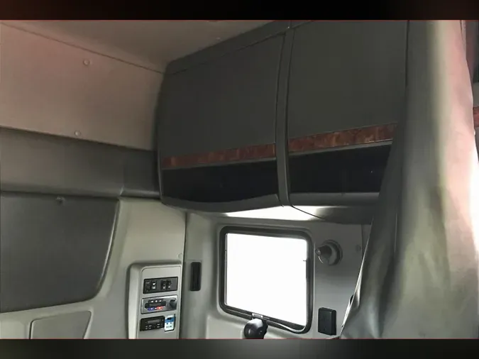2021 INT LT625 6x4
