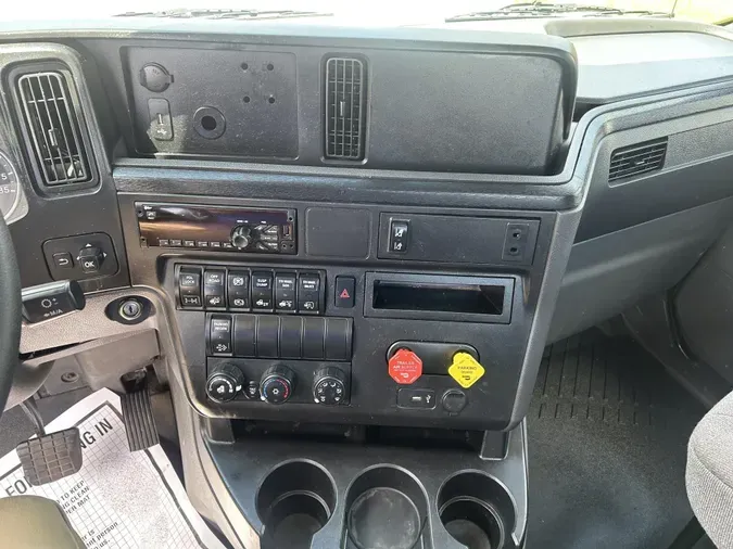 2020 International LT625